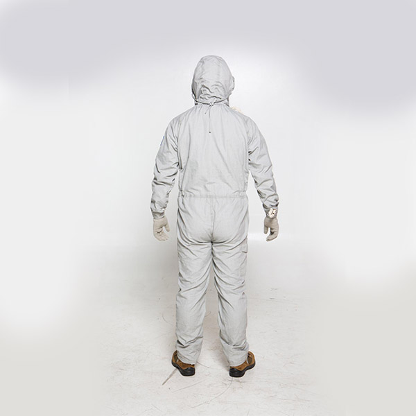 永霏1000KV帶電作業用連體屏蔽服圖片2 永霏1000KV帶電作業用連體屏蔽服圖片2