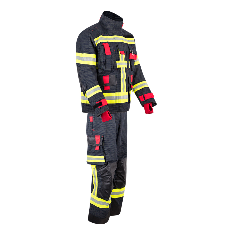 優(yōu)普泰FX002 PBA高性能材質(zhì)消防服圖片2 優(yōu)普泰FX002 PBA高性能材質(zhì)消防服圖片2