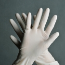 奧美醫(yī)療丁腈橡膠醫(yī)用外科手套