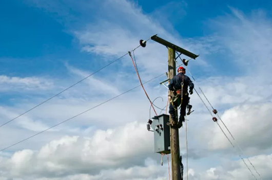 杜邦Nomex電弧防護(hù)服有效預(yù)防電弧傷害