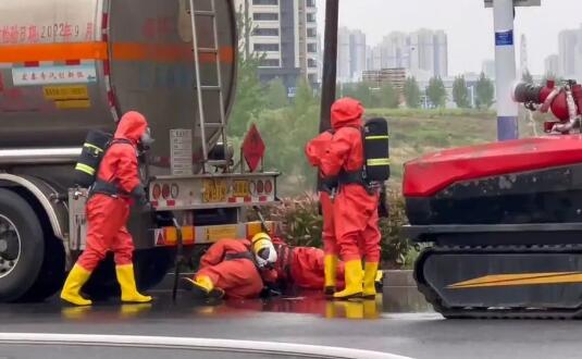 33噸?；凡酃捃囃话l泄漏