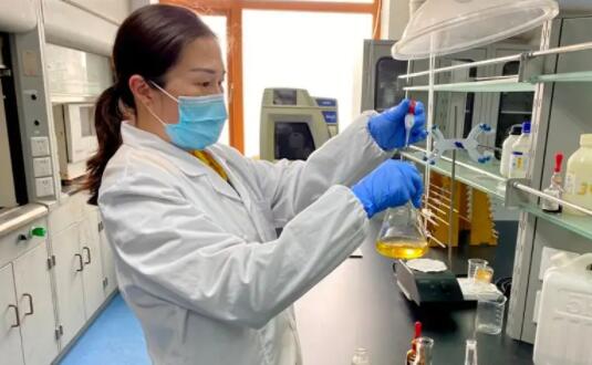 實驗室戴手套的注意事項