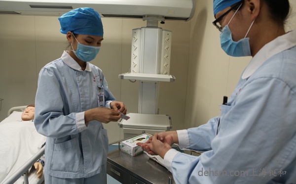 醫(yī)院發(fā)熱門(mén)診醫(yī)護(hù)人員個(gè)人防護(hù)措施