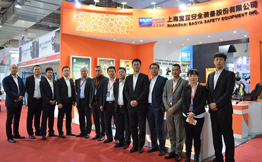 寶亞參加上海消防展現場圖